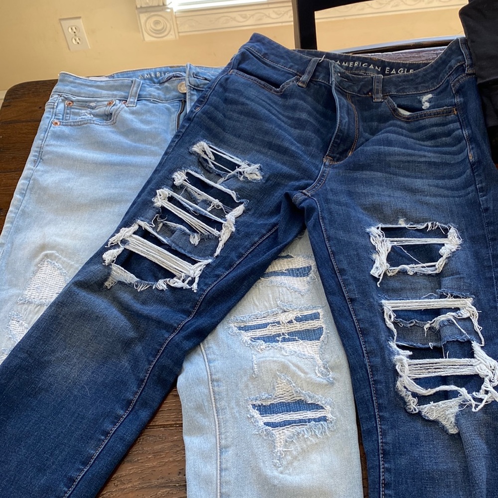 Bundle of 2 high-rise jeggings size 8.